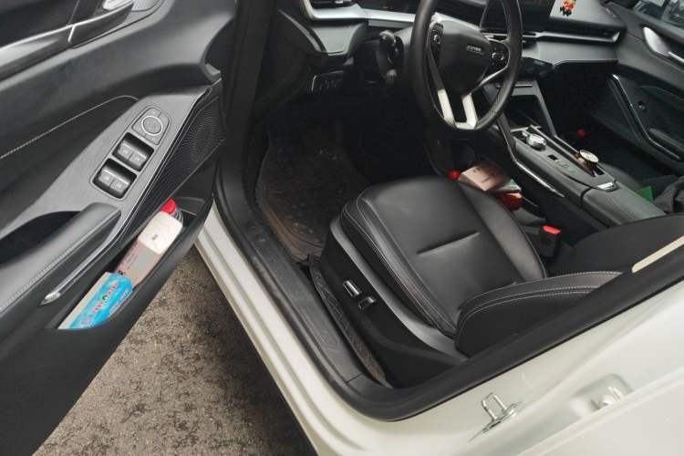 Used Haval H6 2022 Third Generation 1.5T DHT Driver Seat