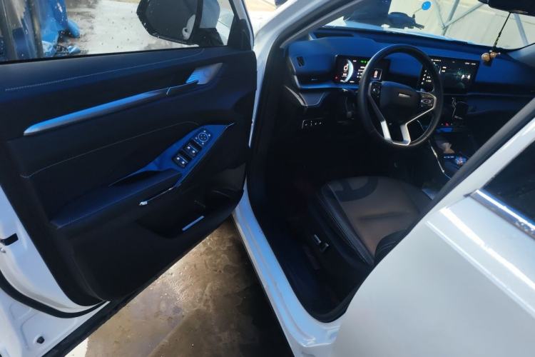 Used Haval H6 2022 3rd Generation 1.5T Automatic Two-Wheel Drive Max Driver Seat