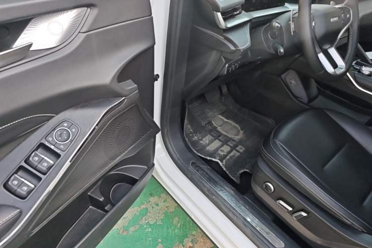 Used Haval H6 2022 3rd Generation 1.5T Automatic Two-Wheel Drive Supreme+ Driver Seat