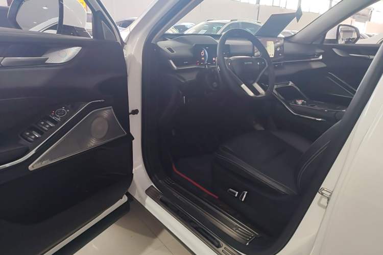 Used Haval H6 2022 3rd Generation 1.5T Automatic Two-Wheel Drive Max Driver Seat