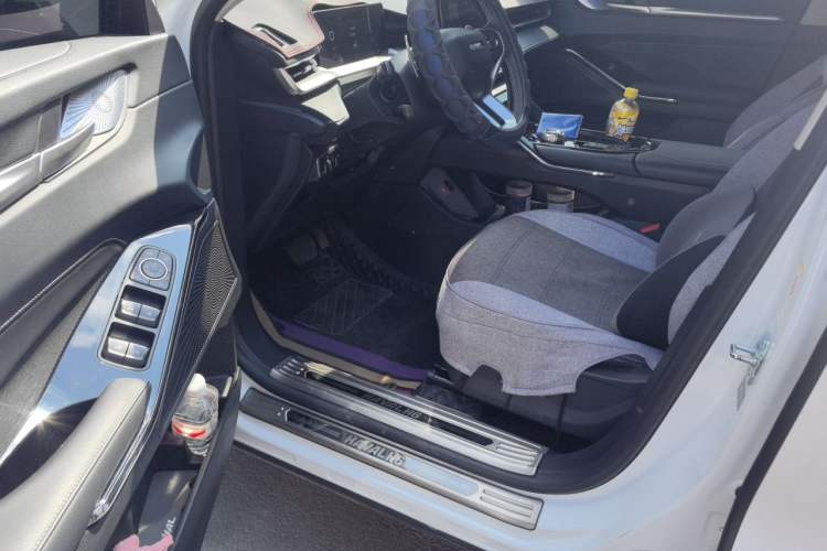 Used Haval H6 2022 3rd Generation 1.5T Automatic Two-Wheel Drive Pro Driver Seat