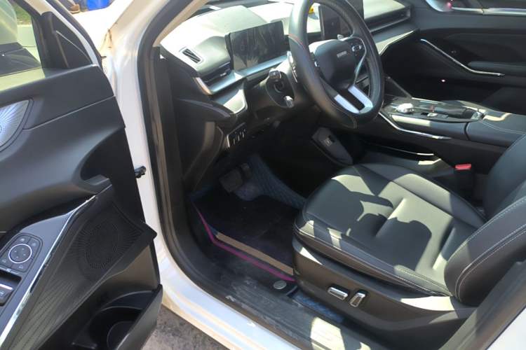 Used Haval H6 2022 3rd Generation 1.5T Automatic Two-Wheel Drive Max Driver Seat