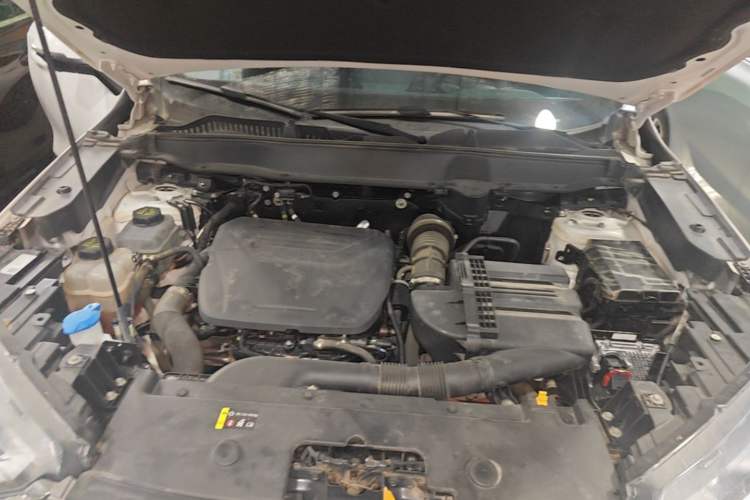Used Haval H6 2022 Third Generation 1.5T DHT Engine Bay