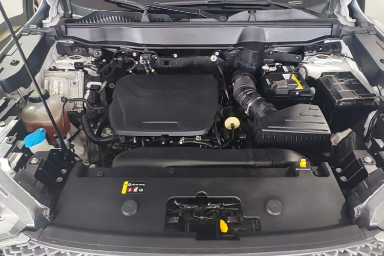 Used Haval H6 2022 3rd Generation 1.5T Automatic Two-Wheel Drive Max Engine Bay