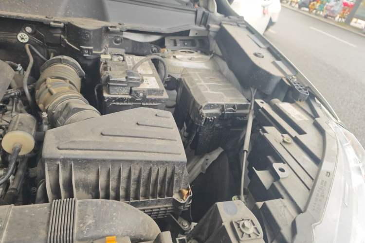 Used Haval H6 2022 3rd Generation 1.5T Automatic Two-Wheel Drive Pro Engine Bay Left