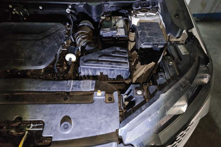 Used Haval H6 2022 3rd Generation 1.5T Automatic Two-Wheel Drive Supreme+ Engine Bay Left