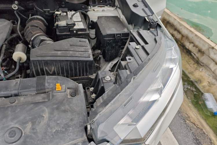 Used Haval H6 2022 3rd Generation 1.5T Automatic Two-Wheel Drive Max Engine Bay Left