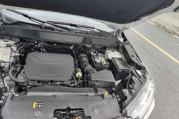 Used Haval H6 2022 3rd Generation 1.5T Automatic Two-Wheel Drive Max Engine Bay Left