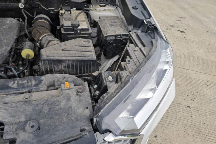 Used Haval H6 2022 3rd Generation 1.5T Automatic Two-Wheel Drive Max Engine Bay Left