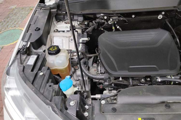 Used Haval H6 2022 3rd Generation 1.5T Automatic Two-Wheel Drive Max Engine Bay Right