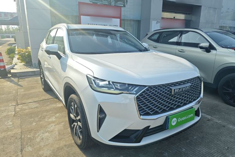 Used Haval H6 2022 Third Generation 1.5T DHT Front Right 45 Deg