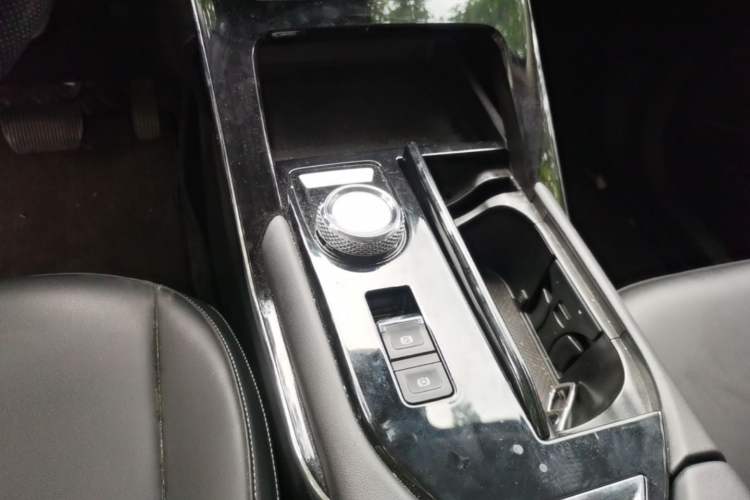 Used Haval H6 2022 3rd Generation 1.5T Automatic Two-Wheel Drive Max Gear Lever