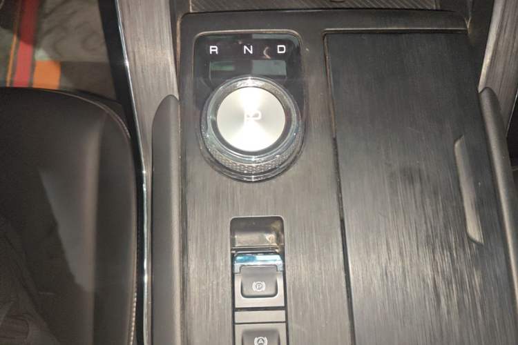 Used Haval H6 2022 Third Generation 1.5T DHT Gear Lever