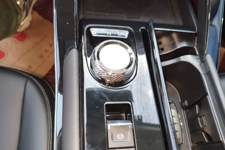 Used Haval H6 2022 3rd Generation 1.5T Automatic Two-Wheel Drive Max Gear Lever
