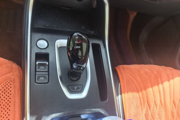 Used Haval H6 2022 3rd Generation 1.5T Automatic Two-Wheel Drive Plus Gear Lever