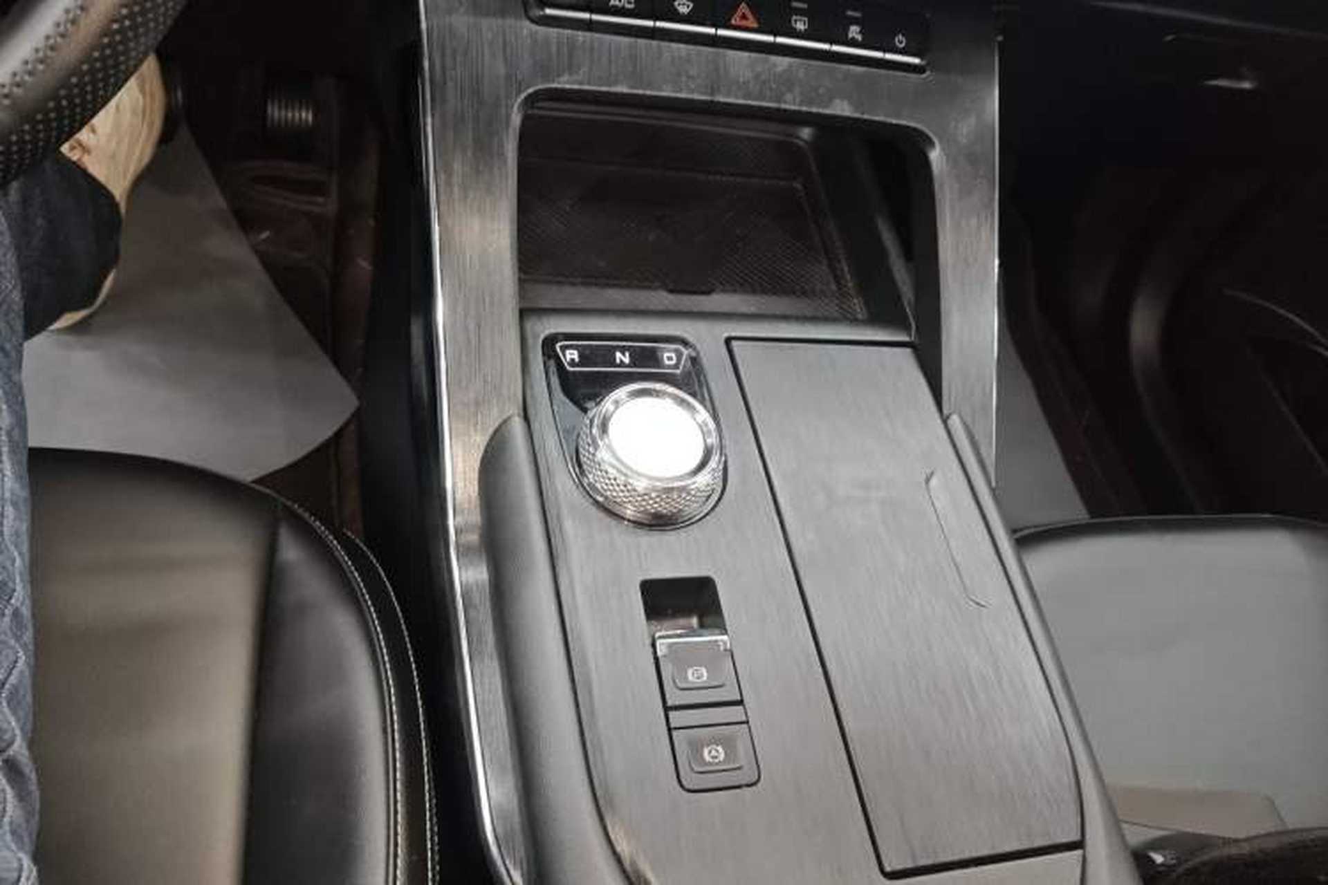 Used Haval H6 2022 Third Generation 1.5T DHT Gear Lever