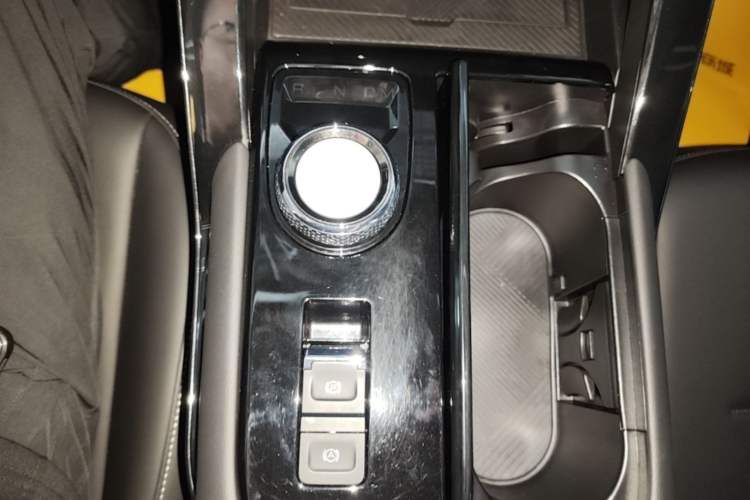 Used Haval H6 2022 3rd Generation 1.5T Automatic Two-Wheel Drive Max Gear Lever