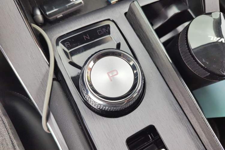 Used Haval H6 2022 3rd Generation 1.5T Automatic Two-Wheel Drive Max Gear Lever