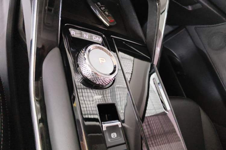 Used Haval H6 2022 3rd Generation 1.5T Automatic Two-Wheel Drive Max Gear Lever