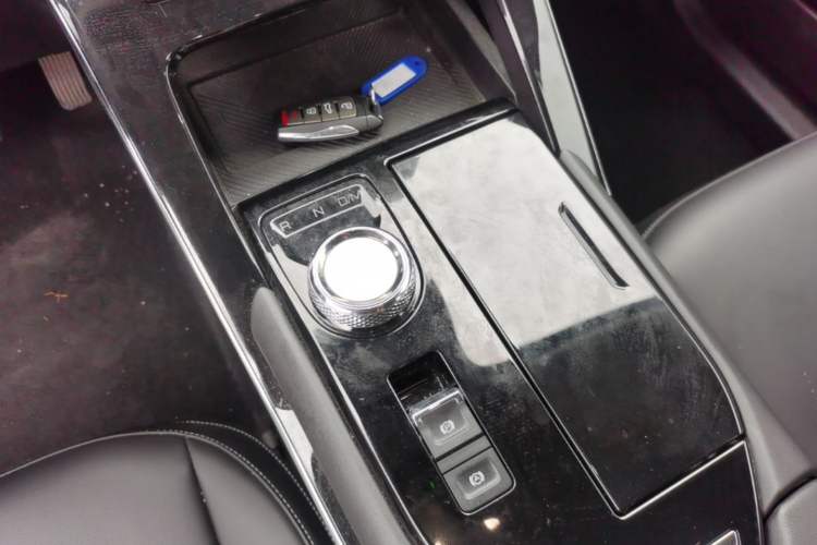 Used Haval H6 2022 3rd Generation 1.5T Automatic Two-Wheel Drive Max Gear Lever