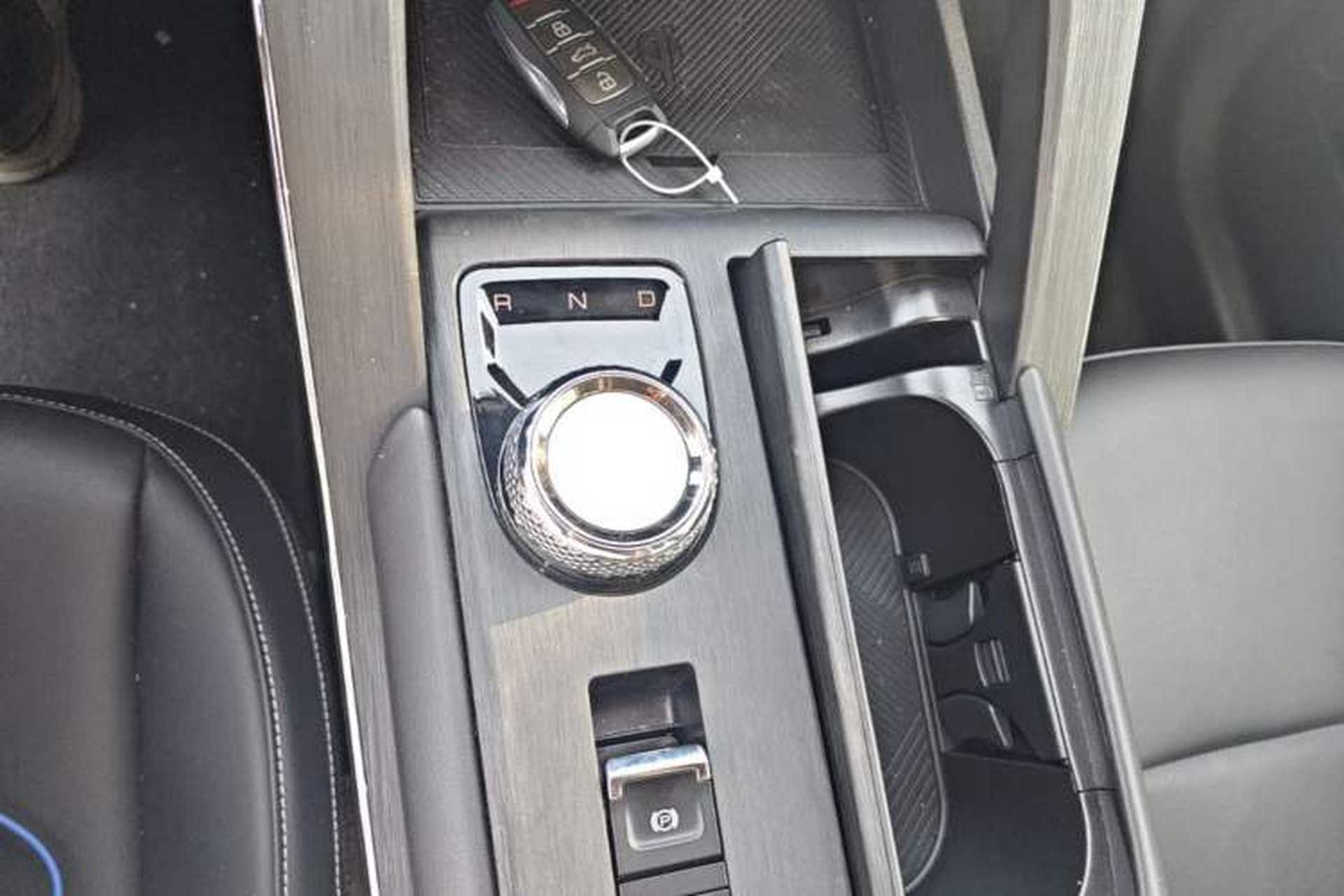 Used Haval H6 2022 Third Generation 1.5T DHT Gear Lever