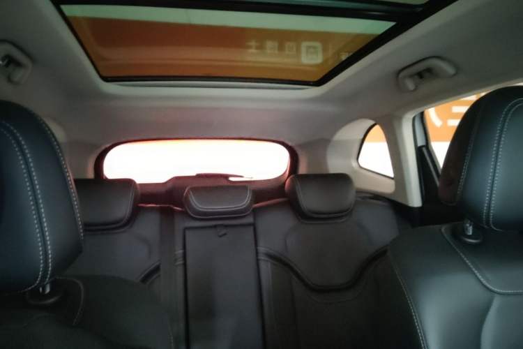 Used Haval H6 2022 3rd Generation 1.5T Automatic Two-Wheel Drive Pro Headliner