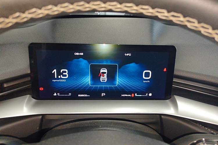 Used Haval H6 2022 3rd Generation 1.5T Automatic Two-Wheel Drive Pro Instrument Cluster