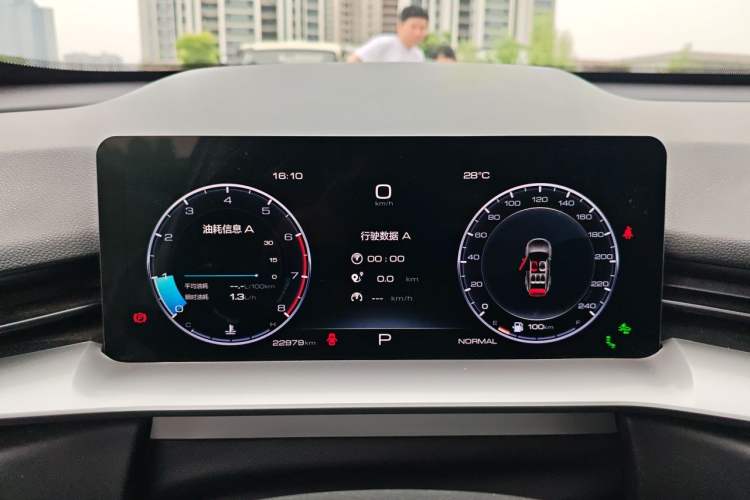 Used Haval H6 2022 3rd Generation 1.5T Automatic Two-Wheel Drive Max Instrument Cluster