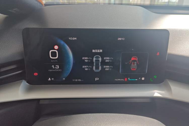 Used Haval H6 2022 3rd Generation 1.5T Automatic Two-Wheel Drive Max Instrument Cluster