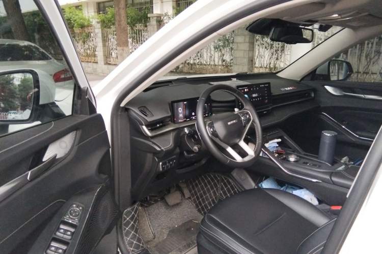 Used Haval H6 2022 3rd Generation 1.5T Automatic Two-Wheel Drive Supreme+ Interior 3