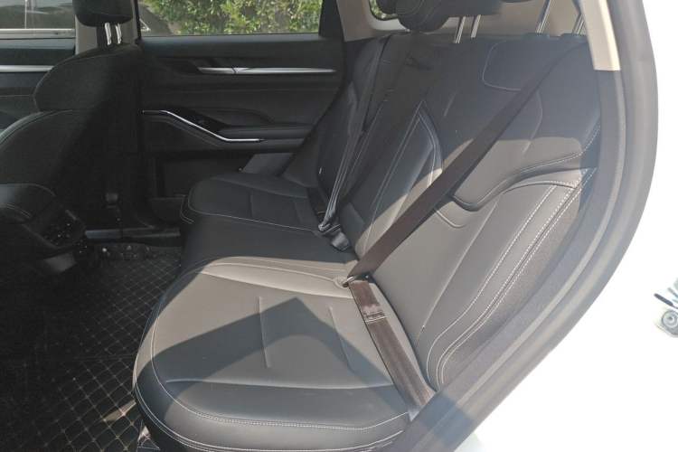 Used Haval H6 2022 3rd Generation 1.5T Automatic Two-Wheel Drive Pro Interior 4