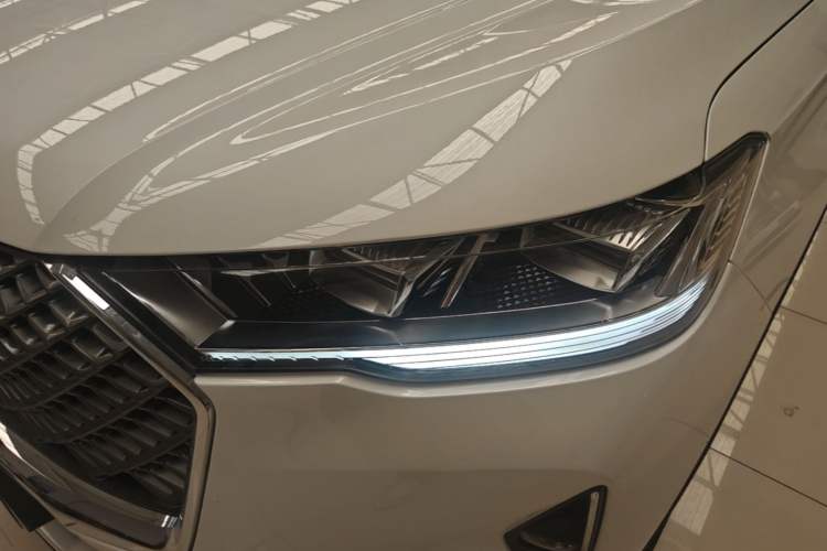 Used Haval H6 2022 3rd Generation 1.5T Automatic Two-Wheel Drive Max Left Front Headlight