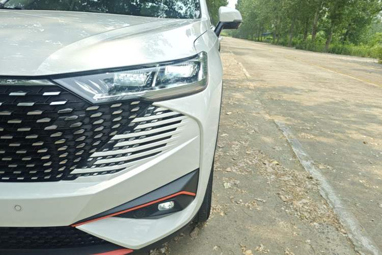 Used Haval H6 2022 3rd Generation 1.5T Automatic Two-Wheel Drive Supreme+ Left Front Headlight