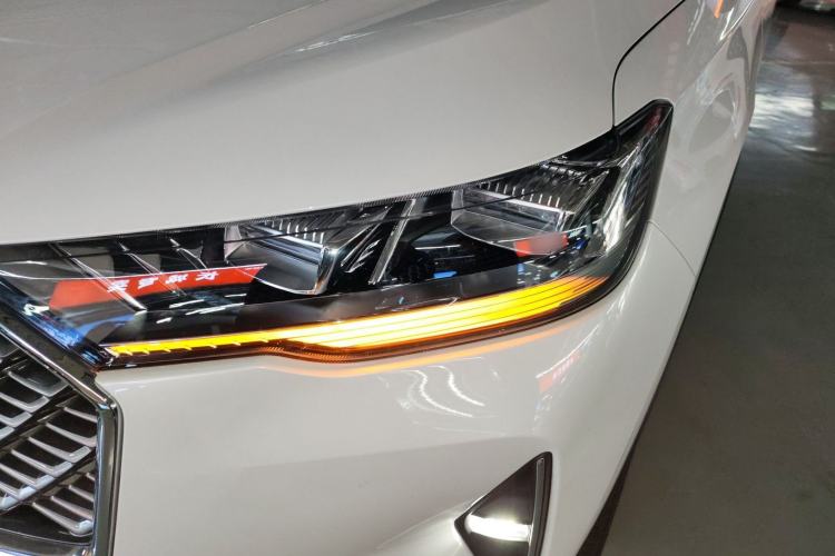 Used Haval H6 2022 3rd Generation 1.5T Automatic Two-Wheel Drive Pro Left Front Headlight