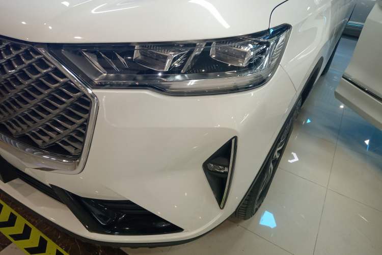 Used Haval H6 2022 3rd Generation 1.5T Automatic Two-Wheel Drive Max Left Front Headlight