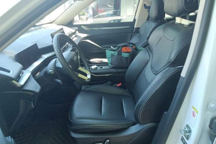 Used Haval H6 2022 Third Generation 1.5T DHT Left Front Seat