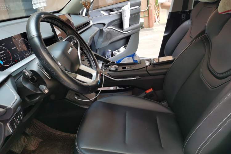 Used Haval H6 2022 3rd Generation 1.5T Automatic Two-Wheel Drive Max Left Front Seat