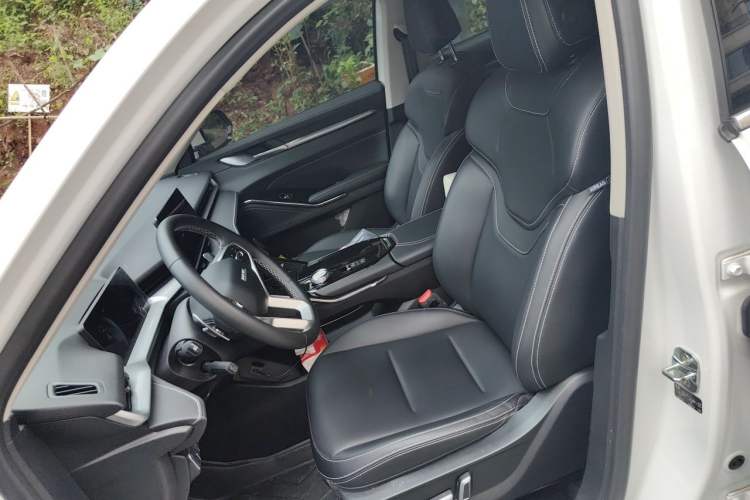 Used Haval H6 2022 3rd Generation 1.5T Automatic Two-Wheel Drive Max Left Front Seat