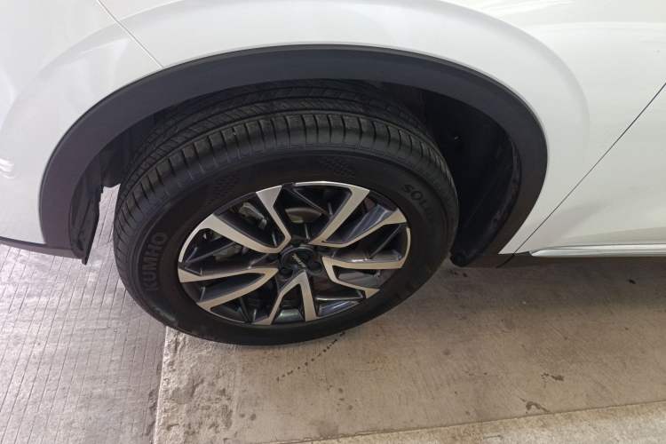 Used Haval H6 2022 3rd Generation 1.5T Automatic Two-Wheel Drive Pro Left Front Wheel Hub