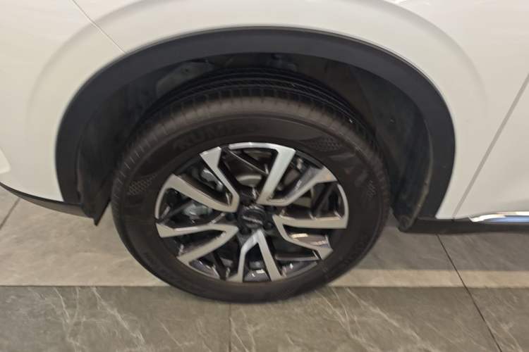 Used Haval H6 2022 3rd Generation 1.5T Automatic Two-Wheel Drive Max Left Front Wheel Hub