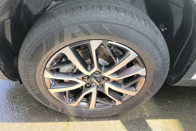 Used Haval H6 2022 3rd Generation 1.5T Automatic Two-Wheel Drive Max Left Front Wheel Hub