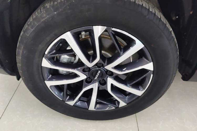 Used Haval H6 2022 3rd Generation 1.5T Automatic Two-Wheel Drive Max Left Front Wheel Hub