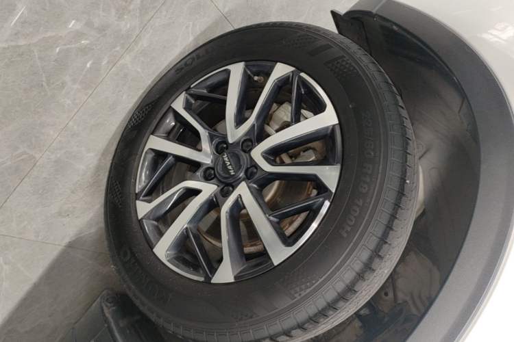 Used Haval H6 2022 3rd Generation 1.5T Automatic Two-Wheel Drive Max Left Front Wheel Hub