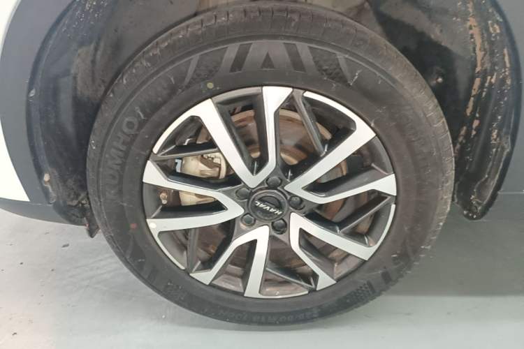 Used Haval H6 2022 3rd Generation 1.5T Automatic Two-Wheel Drive Pro Left Front Wheel Hub