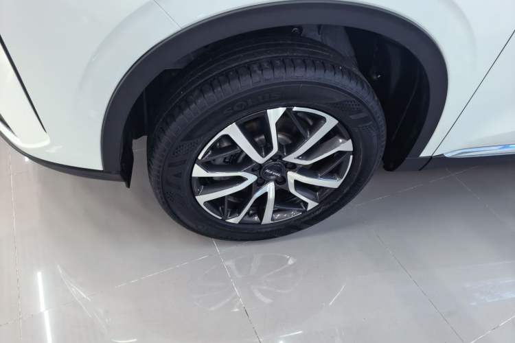 Used Haval H6 2022 3rd Generation 1.5T Automatic Two-Wheel Drive Pro Left Front Wheel Hub