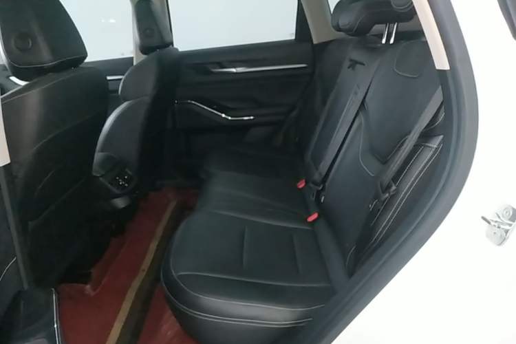 Used Haval H6 2022 3rd Generation 1.5T Automatic Two-Wheel Drive Max Left Rear Seat