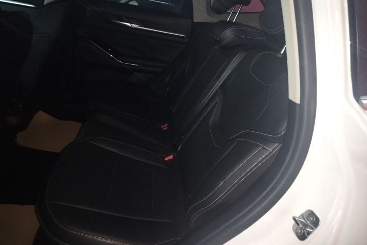 Used Haval H6 2022 3rd Generation 1.5T Automatic Two-Wheel Drive Max Left Rear Seat