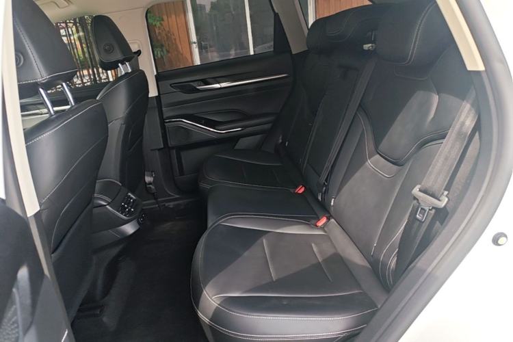 Used Haval H6 2022 3rd Generation 1.5T Automatic Two-Wheel Drive Max Left Rear Seat