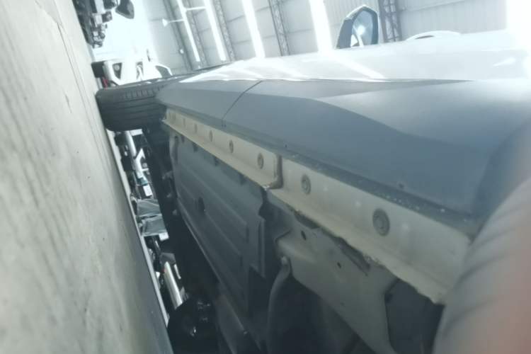 Used Haval H6 2022 3rd Generation 1.5T Automatic Two-Wheel Drive Pro Left Side Sill