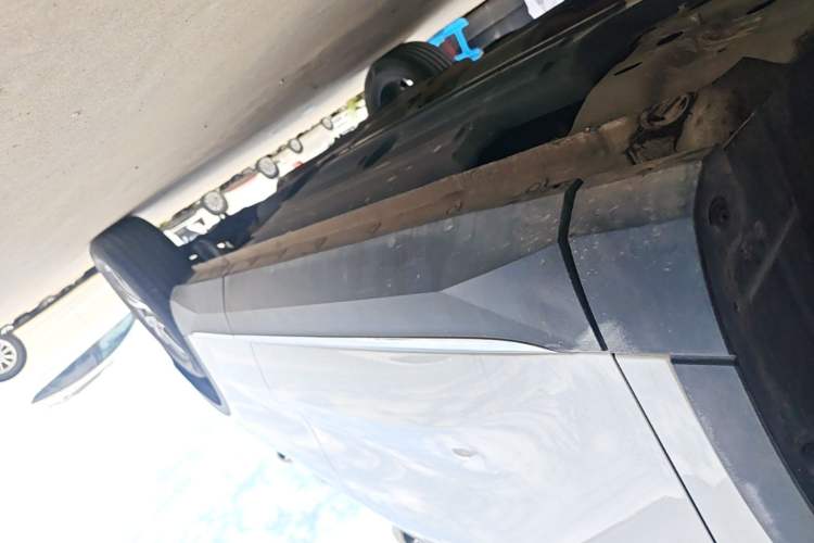 Used Haval H6 2022 3rd Generation 1.5T Automatic Two-Wheel Drive Max Left Side Sill